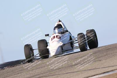 media/Oct-26-2025-CalClub SCCA (Sun) [[8ce1e69566]]/Group 6/Grapevine/